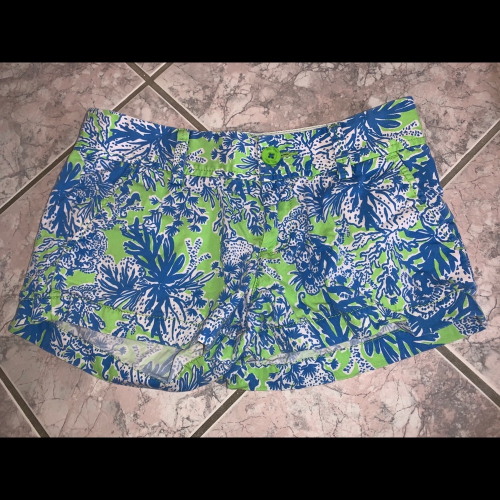 Lilly Pulitzer Green with Blue design shorts